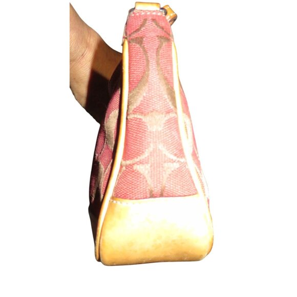 Coach Y2K Hampton Red Canvas & Tan Leather Signature Jacquard Demi Baguette Bag - Picture 4 of 14